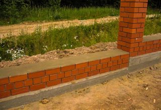 Виды фундаментов для забора в Твери